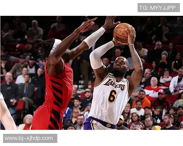 湖人对阵开拓者精彩回放分析11月15日比赛全程回顾与亮点解读